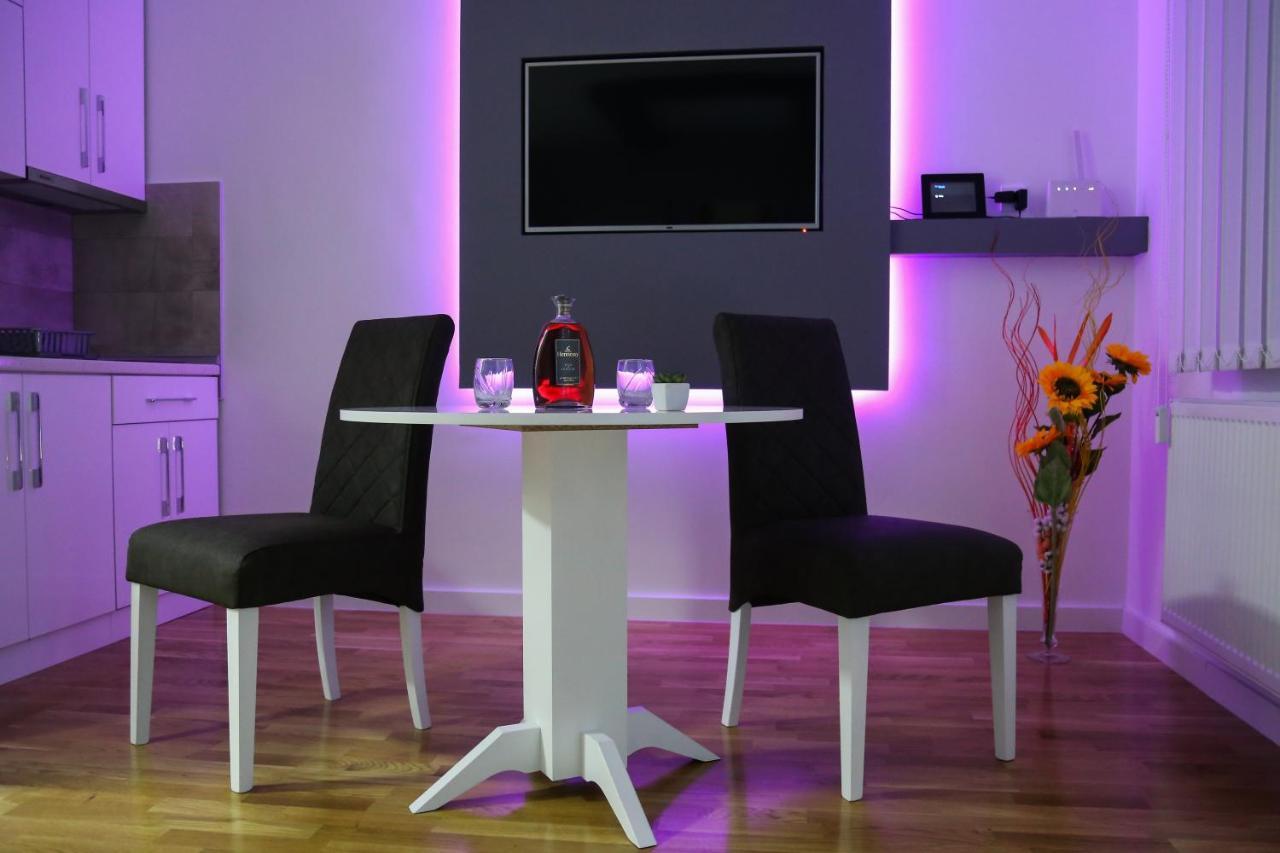 Manirosi 3 Apartman 수보티차 외부 사진